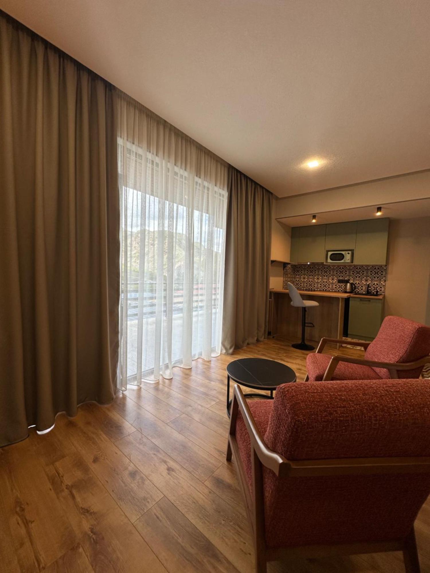 Old District Hotel Kazbegi Ngoại thất bức ảnh